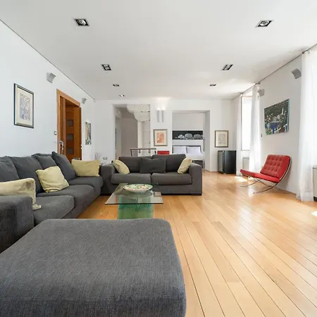 Imperial Apartment Split