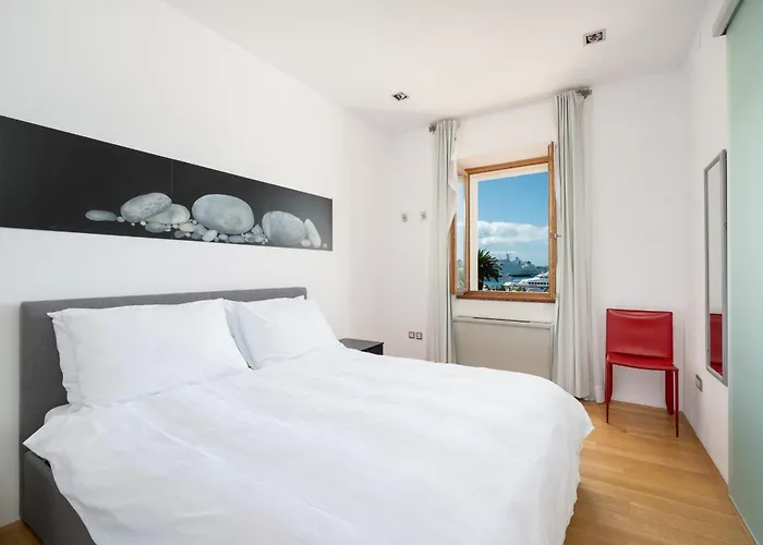 Imperial Apartment Split