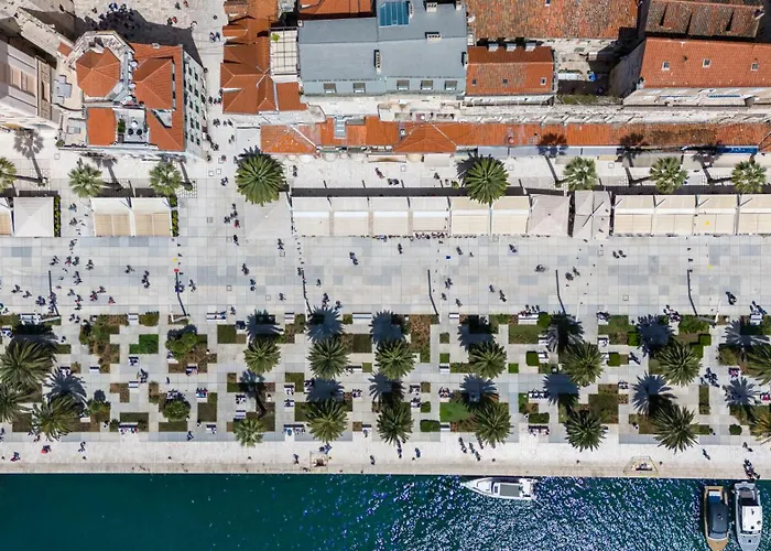 Imperial Apartment Split